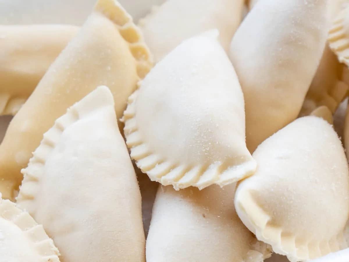 Jak mrozić ugotowane pierogi? Prosty sposób na zachowanie smaku